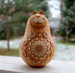 Wooden Cat figurine, Roly Poly Cat Music doll