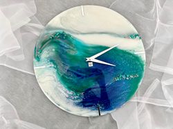 Gradient art clock is unique wall ombre clock, resin wall clock, agate clock, geode clock with natural stone
