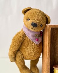 Teddy bear, collectible teddy bear
