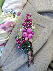 Handmade beaded women brooch purple berry, one of a kind jewelry, flower brooch, leaf brooch, purple gift, handmade gift