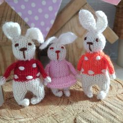 Bunny knitting pattern, knitted animal toy, amigurumi bunny. PDF tutorial