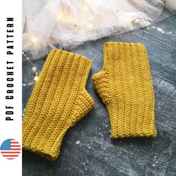 Easy to follow crochet mittens pattern for beginners. Crochet in rows without breaking the yarn. By CrochetToysForKids.