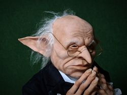 Harry potter Gringotts Head Teller Goblin, Life size. 36 inches,