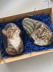 Cat stone painting, Custom pet portrait from photo, Realistic pet portrait
