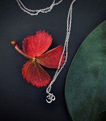 Om Necklace White Gold