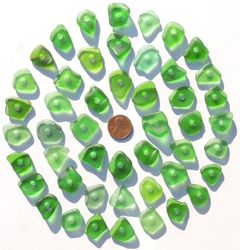 48 GENUINE center drilled sea glass beach surf tumbled jewelry 17-23 mm in length, green