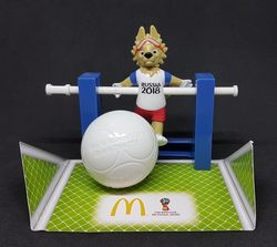 McDonalds Happy Meal toy ZABIVAKA FOOTBALLER FIFA RUSSIA 2018
