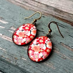 Red flowers earrings dangle, Floral Pattern cabochon dangle earrings