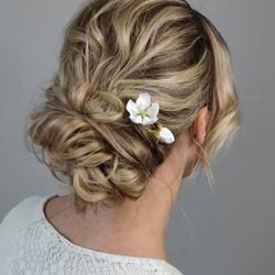 White flower hair pin for wedding  Apple tree flowers Bridal floral hair pin