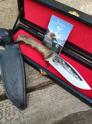Beautiful gift set for men knife of steel 65h13 handle walnut tourist knife Wolf Russian knife