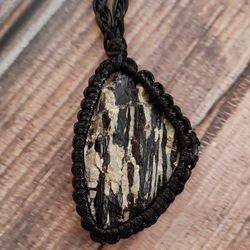 Raw ARFVEDSONITE macrame pendant, Rare Kola Peninsula health stone necklace, Psychic awakening