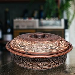 Pottery baking dish with lid diameter 10.82 inch Handmade red clay Clay casserole frying pan