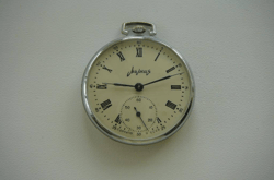 Molnija (Molnia) Soviet wind up pocket watch Roman dial 18 jewels