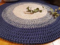 Crochet round floor rug Gradient with a smooth color transition Living room area rug Circle patio rug Bedroom rug