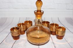 Decanter with golden roses,Vintage decanter liquor and 6 Shot Glass