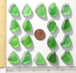 18 GENUINE top drilled sea glass beach surf tumbled jewelry 21-25 mm in length, green