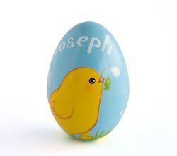 Personalized Easter egg Wooden painted eggs Cute little chick Keepsake idea Easter basket filler Egg hunt Custom gift