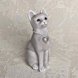 Cat with pendant - silicone mold