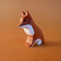 wooden fox toy (1 pcs) - wooden animal figurines - wooden toys - fox figurine - baby gift