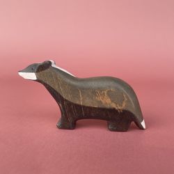 Wooden badger figurine - Handmade wooden toys - Wooden animals toys - Wooden badger toys