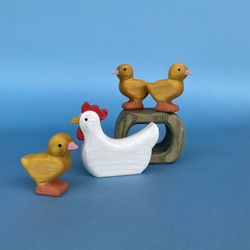 wooden bird figurine - wooden hen toys - farm birds toys - wooden hen figurine - chicken figurines - montessori toys