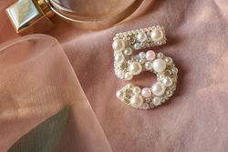 Number 5 CC Brooch, brooch for women, Beaded Pin, Ivory Pink Pearl design brooch Classic brooch Women Pin Birthday gift