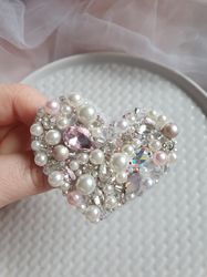 Heart brooch Valentines day gift Rhinestones brooch Pearl brooch Pink brooch Classic Brooch Love pin Elegant brooch