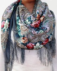 1437-1 Authentic Pavlovo Posad Russian Shawl, beautiful floral soft wool warm multicolor scarf 125x125 cm, 49x49 inches