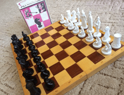 Soviet chess set King Arthur knights - vintage Russian chess set 1970s