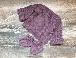 Knitted newborn baby cotton,silk unisex sweater and socks gift set