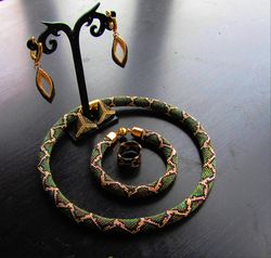 Handmade seed bead necklace - Snake jewelry