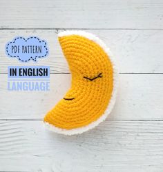FREE CROCHET CRESCENT pattern: Moon - Amigurumi toy Pdf pattern - Knitted yellow - Crochet sky tutorial
