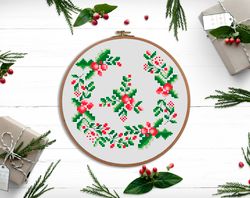 Christmas flower wreath cross stitch pattern