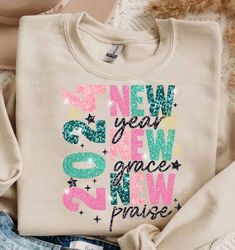 Happy New Year 2024 SHirt, Sequin Shirt, New Year's Eve Glitter Shirt, Groovy Disco Ball, 2024 Shirt, New year Shrit, Re