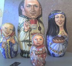 Matryoshka family portrait dolls 4 persons - Russian style dressed custom nesting dolls