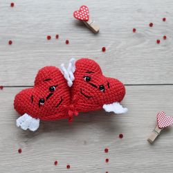 Valentine gift knitted heart, heart decorations, Valentines gift, crochet heart, Valentines Day Decor, Valentine's day
