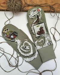 hand-painted mittens