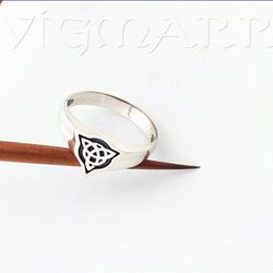 Silver Triquetra Ring.Triquetra Ring.Scandinavian Ring.Ring Viking.Triquetra ring.Silver Triquetra.Viking Rune.Viking
