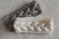 Knitted headband in gray with braid pattern