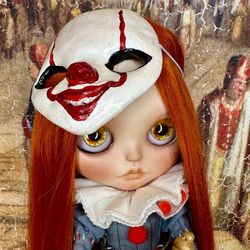 Blythe doll pennywise clown