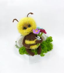 Bee crochet, nature lover gift, bee kind