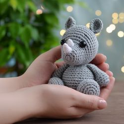 Rhino crochet pattern, amigurumi rhino tutorial, DIY mini toy rhino, stuffed toy rhinoceros pattern