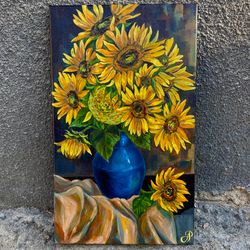 Oil painting, still life sunflowers in a vase on a dark background, drapery on the table. Impressionism, classical paint