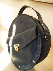 Roung bag for women with pocket