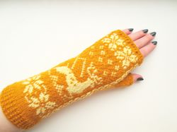 Merino wool fingerless gloves women hand knitted Norwegian fingerless mittens with deer Christmas gift for animal lovers