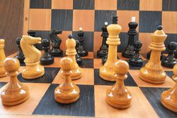 Weighted Soviet chess figures Grandmaster 11 cm king - vintage tournament chess pieces set USSR