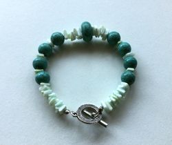 Shell & Howlite Bracelet - Repurposed Aqua & Turquoise Beads