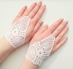 Crochet White Bridal Lace Mitts Victorian Wedding Finger-less Gloves Women's Vintage Summer Gloves Handmade Gift for Her