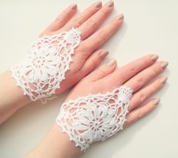 Bridal Lace Mitts Crochet White Finger-less Gloves Victorian Wedding Gloves Women's Vintage Summer Gloves Gift for Her