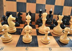 Russian vintage wooden weighted tournament chess figures - Old big grandmaster chess pieces USSR